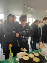 Fotogalerie DofE Pancake Day: Sladká angličtina v naší škole, foto č. 15