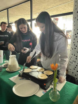 Fotogalerie DofE Pancake Day: Sladká angličtina v naší škole, foto č. 16